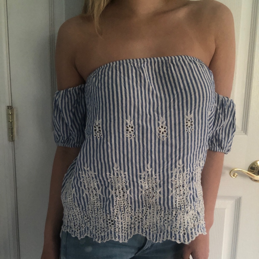 Women’s off the shoulder top